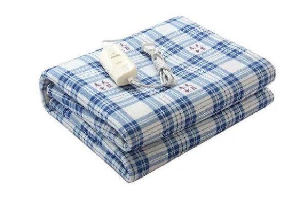 電熱毯用多久要換 電熱毯用時間長會有危險嗎 電熱毯用多久要換 電熱毯用時間長會有危險嗎