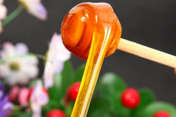 麥芽糖顏色深好還是淺 麥芽糖顏色發(fā)黑對(duì)嗎 麥芽糖顏色深好還是淺 麥芽糖顏色發(fā)黑對(duì)嗎