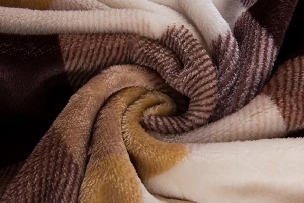 法蘭絨有靜電嗎 法蘭絨會掉毛嗎 法蘭絨有靜電嗎 法蘭絨會掉毛嗎