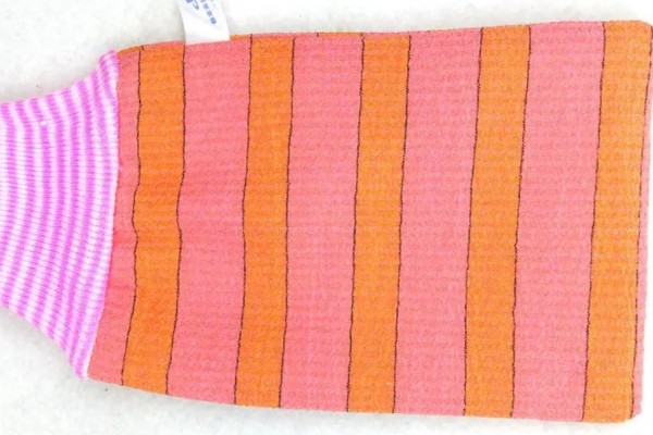 搓澡巾和搓澡海綿哪個好用 搓澡巾可以去角質(zhì)嗎 搓澡巾和搓澡海綿哪個好用 搓澡巾可以去角質(zhì)嗎