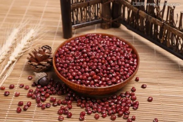 紅豆用熱水泡還是冷水泡 紅豆用電飯煲煮多久才會爛 紅豆用熱水泡還是冷水泡 紅豆用電飯煲煮多久才會爛