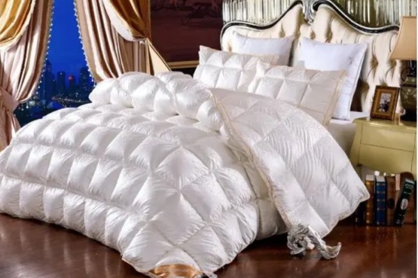 羽絨被冬季幾斤合適 羽絨被適合多少度用 羽絨被冬季幾斤合適 羽絨被適合多少度用