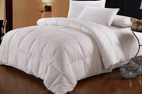 羽絨被的價(jià)格一般是多少 羽絨被哪個(gè)牌子好 羽絨被的價(jià)格一般是多少 羽絨被哪個(gè)牌子好