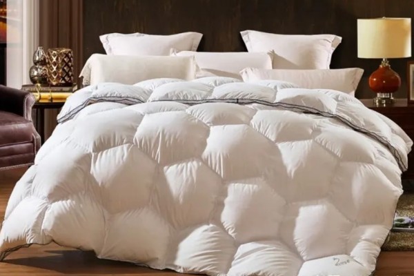 羽絨被買回來怎么處理 羽絨被買回來直接蓋嗎 羽絨被買回來怎么處理 羽絨被買回來直接蓋嗎