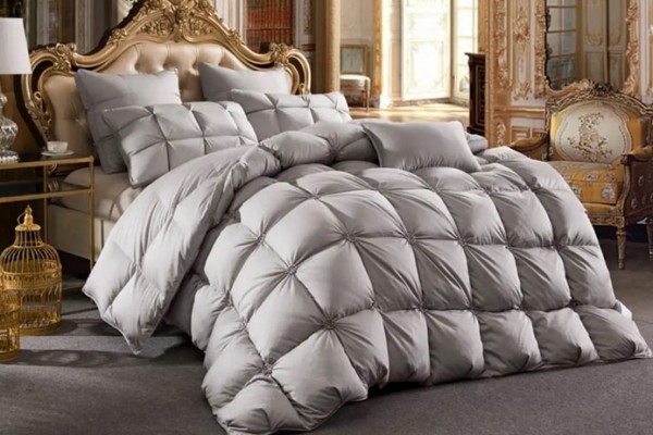 羽絨被有味道怎么處理 羽絨被有腥味正常嗎 羽絨被有味道怎么處理 羽絨被有腥味正常嗎