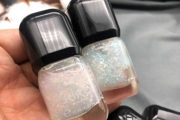 護(hù)甲油什么時(shí)候涂 護(hù)甲油可以當(dāng)?shù)子褪褂脝? alt=