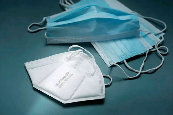 與陽(yáng)性擦肩戴口罩感染幾率銳減 戴口罩要注意哪幾點(diǎn) 與陽(yáng)性擦肩戴口罩感染幾率銳減 戴口罩要注意哪幾點(diǎn)