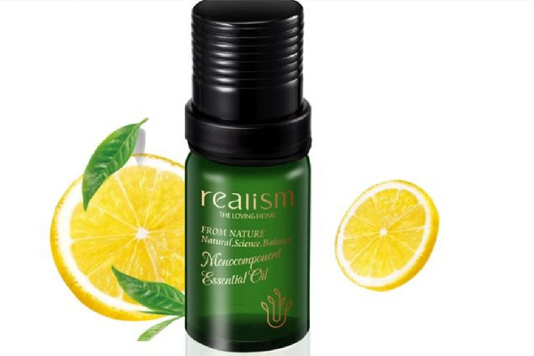 檸檬精油有祛斑的功效嗎 檸檬精油祛斑用法 檸檬精油有祛斑的功效嗎 檸檬精油祛斑用法