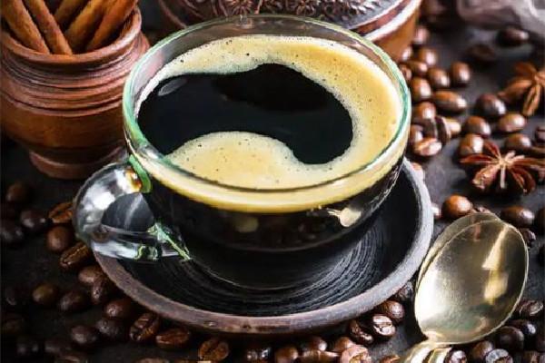 黑咖啡喝多了對(duì)身體有影響嗎 黑咖啡會(huì)骨質(zhì)疏松嗎 黑咖啡喝多了對(duì)身體有影響嗎 黑咖啡會(huì)骨質(zhì)疏松嗎