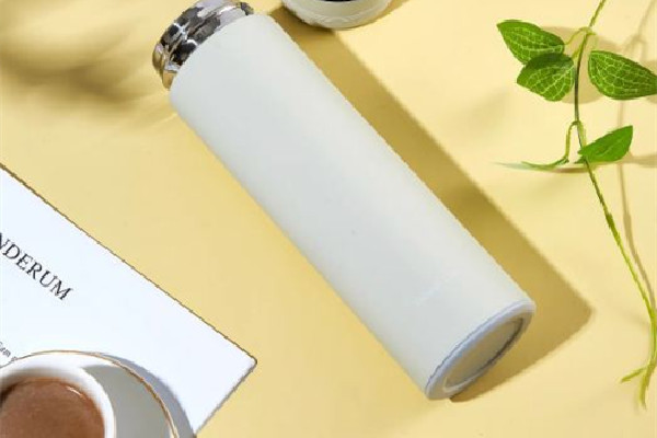 保溫杯304內(nèi)膽和316內(nèi)膽哪個(gè)好 保溫杯買什么材質(zhì)好 保溫杯304內(nèi)膽和316內(nèi)膽哪個(gè)好 保溫杯買什么材質(zhì)好
