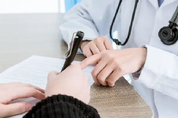 鐘南山:99%感染者7至10天完全恢復(fù) 專家:感染新冠這五種情況需就醫(yī) 鐘南山:99%感染者7至10天完全恢復(fù) 專家:感染新冠這五種情況需就醫(yī)