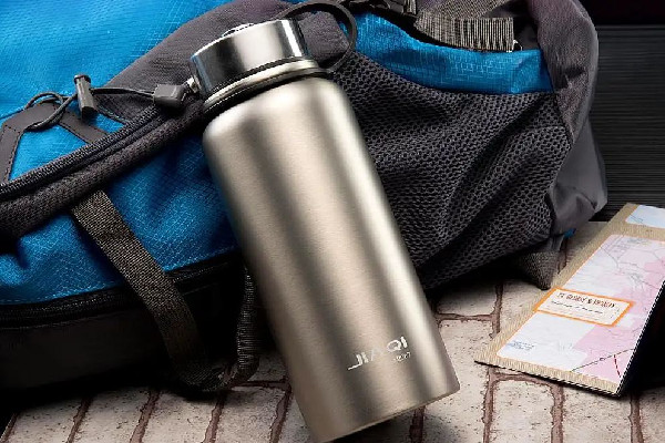 保溫杯第一次用要怎么清洗才能干凈 保溫杯買回來可以直接用嗎 保溫杯第一次用要怎么清洗才能干凈 保溫杯買回來可以直接用嗎