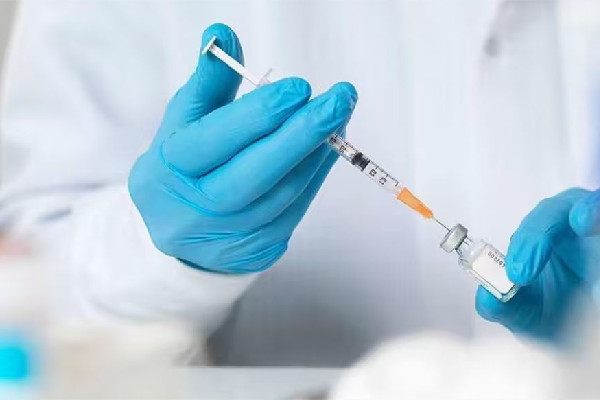 第四針來(lái)了怎么接種更有效 新冠疫苗老年人打了好不好 第四針來(lái)了怎么接種更有效 新冠疫苗老年人打了好不好