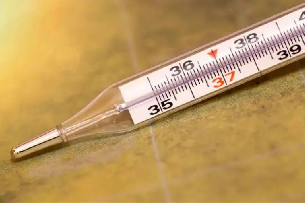 水銀體溫計準(zhǔn)確嗎 水銀體溫計和電子體溫計哪個準(zhǔn)確 水銀體溫計準(zhǔn)確嗎 水銀體溫計和電子體溫計哪個準(zhǔn)確