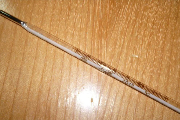 水銀體溫計準(zhǔn)確嗎 水銀體溫計和電子體溫計哪個準(zhǔn)確 水銀體溫計準(zhǔn)確嗎 水銀體溫計和電子體溫計哪個準(zhǔn)確