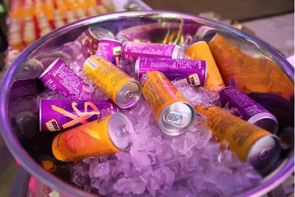 運動飲料是否含糖 運動飲料會發(fā)胖嗎 運動飲料是否含糖 運動飲料會發(fā)胖嗎