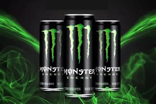 運(yùn)動飲料喝普通飲料有什么區(qū)別 運(yùn)動飲料可以經(jīng)常喝嗎 運(yùn)動飲料喝普通飲料有什么區(qū)別 運(yùn)動飲料可以經(jīng)常喝嗎