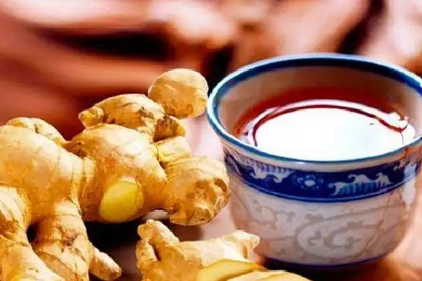 生姜紅糖水的功效和作用 生姜紅糖水適合風寒感冒還是風熱感冒