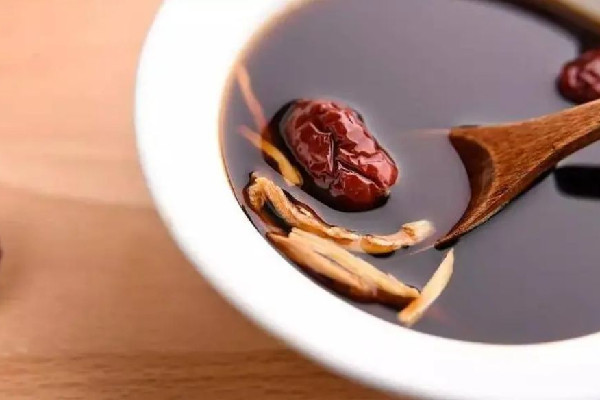 生姜紅糖水是電解質(zhì)水嗎 生姜紅糖水喝多少合適