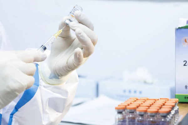 多地開(kāi)打第四針陽(yáng)康人群要打嗎 新冠第四針加強(qiáng)針注意事項(xiàng) 多地開(kāi)打第四針陽(yáng)康人群要打嗎 新冠第四針加強(qiáng)針注意事項(xiàng)