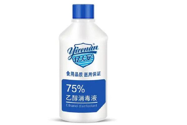 75%酒精和95%酒精有什么區(qū)別 75%酒精是醫(yī)用酒精嗎 75%酒精和95%酒精有什么區(qū)別 75%酒精是醫(yī)用酒精嗎