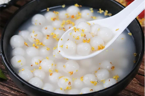 米酒湯圓適合孩子吃嗎 米酒湯圓適合什么時(shí)候吃 米酒湯圓適合孩子吃嗎 米酒湯圓適合什么時(shí)候吃