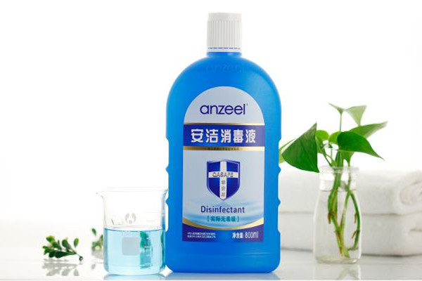 家用消毒液是用酒精還是84 家用消毒液用酒精可以嗎 家用消毒液是用酒精還是84 家用消毒液用酒精可以嗎