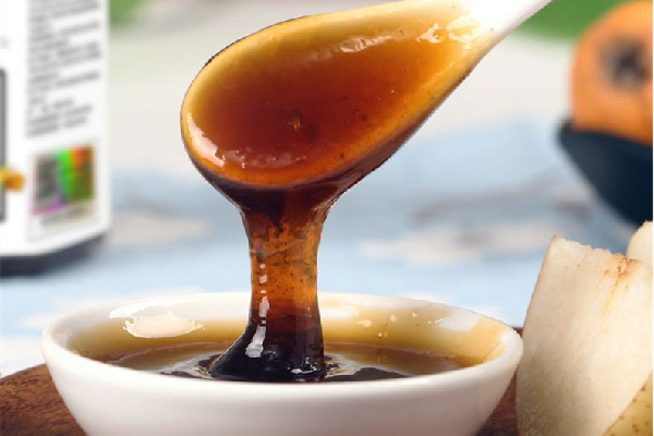 川貝枇杷膏和京都念慈庵哪個好 川貝枇杷膏有哪些牌子 川貝枇杷膏和京都念慈庵哪個好 川貝枇杷膏有哪些牌子