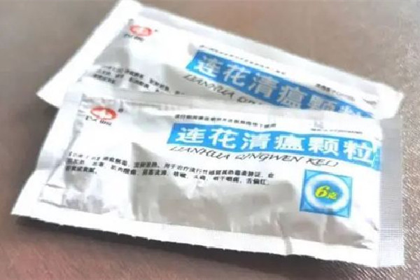 連花清瘟顆粒小孩兒可以吃嗎 連花清瘟顆粒適合多大孩子吃 連花清瘟顆粒小孩兒可以吃嗎 連花清瘟顆粒適合多大孩子吃