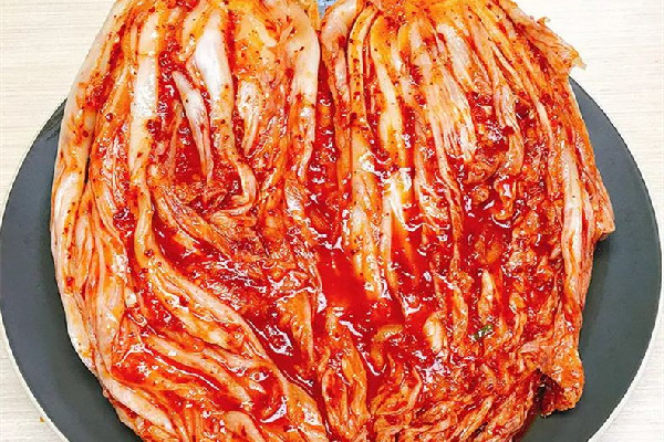 辣白菜可以放耗油嗎 辣白菜要放洋蔥嗎 辣白菜可以放耗油嗎 辣白菜要放洋蔥嗎