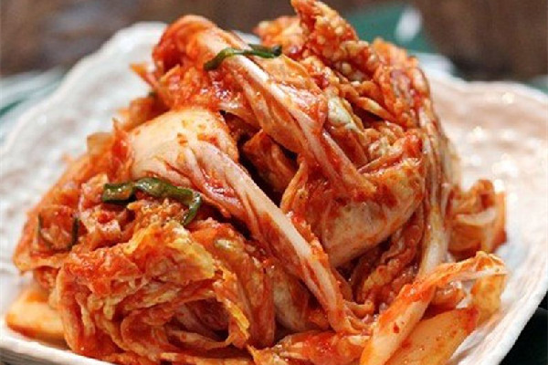 辣白菜可以放耗油嗎 辣白菜要放洋蔥嗎 辣白菜可以放耗油嗎 辣白菜要放洋蔥嗎