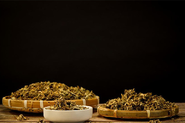 艾草煙熏房間能消毒嗎 艾草有消毒殺菌的作用嗎 艾草煙熏房間能消毒嗎 艾草有消毒殺菌的作用嗎