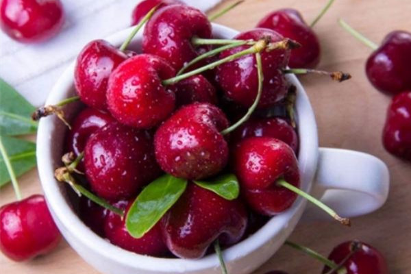 車?yán)遄右幌涠嗌馘X 車?yán)遄淤I了一箱怎么保存 車?yán)遄右幌涠嗌馘X 車?yán)遄淤I了一箱怎么保存