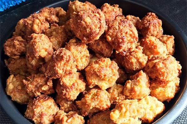 炸肉丸放多少鹽 炸肉丸放什么調(diào)料 炸肉丸放多少鹽 炸肉丸放什么調(diào)料