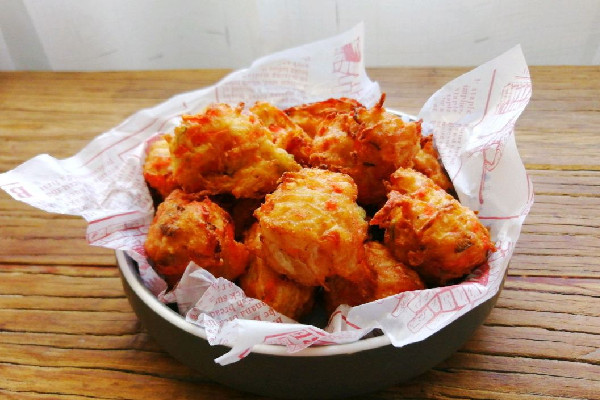 蘿卜丸子炸出來(lái)苦是怎么回事 蘿卜丸子發(fā)苦還能吃嗎 蘿卜丸子炸出來(lái)苦是怎么回事 蘿卜丸子發(fā)苦還能吃嗎