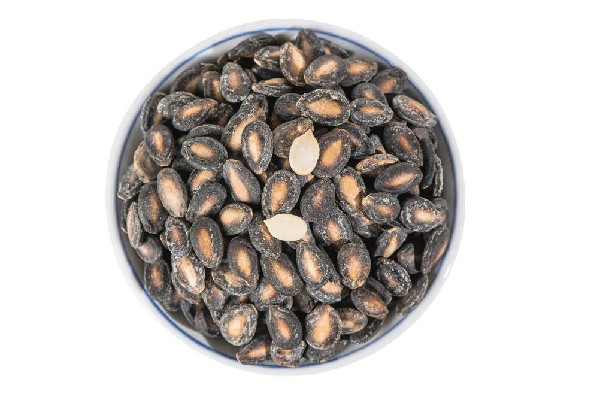 西瓜子有點潮了怎么辦 西瓜子怎么存放時間長 西瓜子有點潮了怎么辦 西瓜子怎么存放時間長