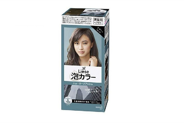 泡泡染發(fā)劑的使用方法 泡泡染發(fā)劑要先把頭發(fā)打濕嗎 泡泡染發(fā)劑的使用方法 泡泡染發(fā)劑要先把頭發(fā)打濕嗎