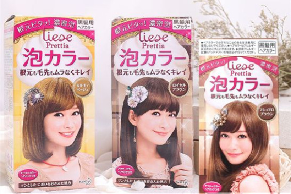 泡泡染發(fā)劑和普通染發(fā)劑哪個好 泡泡染發(fā)劑和染發(fā)膏哪個傷害大 泡泡染發(fā)劑和普通染發(fā)劑哪個好 泡泡染發(fā)劑和染發(fā)膏哪個傷害大