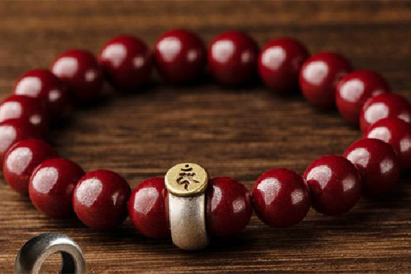 朱砂手串顏色深的好還是淺的好 朱砂手串買什么樣的好 朱砂手串顏色深的好還是淺的好 朱砂手串買什么樣的好