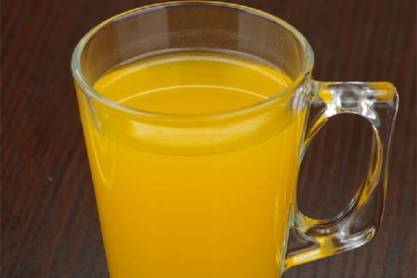 橙汁有沉淀物正常嗎 橙汁為什么會(huì)榨出很多泡沫 橙汁有沉淀物正常嗎 橙汁為什么會(huì)榨出很多泡沫