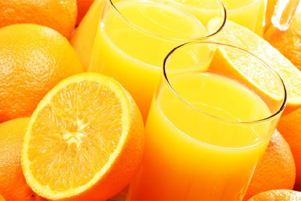 橙汁怎么榨好喝 橙汁用什么橙子好 橙汁怎么榨好喝 橙汁用什么橙子好