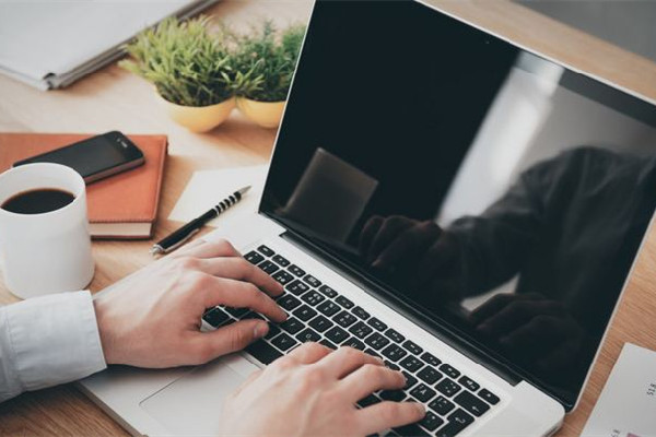 專(zhuān)家稱(chēng)年輕時(shí)不應(yīng)為錢(qián)去選擇工作 工作怎么樣才能做的更好 專(zhuān)家稱(chēng)年輕時(shí)不應(yīng)為錢(qián)去選擇工作 工作怎么樣才能做的更好