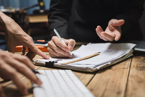 為給女兒找工作被親戚騙走700萬 找工作什么平臺(tái)最可靠 為給女兒找工作被親戚騙走700萬 找工作什么平臺(tái)最可靠