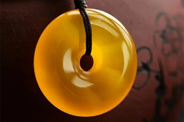 黃瑪瑙要消磁嗎 黃瑪瑙怎么鑒別好壞 黃瑪瑙要消磁嗎 黃瑪瑙怎么鑒別好壞