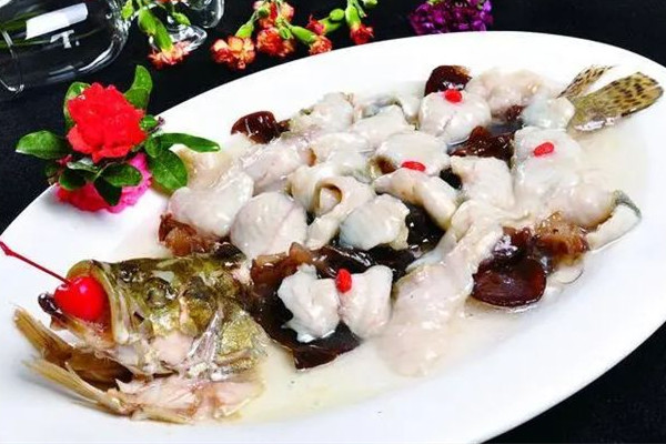 桂花魚(yú)怎么處理干凈 桂花魚(yú)要用開(kāi)水燙嗎 桂花魚(yú)怎么處理干凈 桂花魚(yú)要用開(kāi)水燙嗎