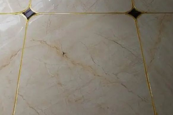 美縫劑為什么要先擠出來一部分 美縫劑要擠掉多少 美縫劑為什么要先擠出來一部分 美縫劑要擠掉多少