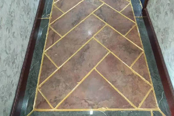 美縫劑什么時(shí)候壓縫 美縫劑壓縫技巧 美縫劑什么時(shí)候壓縫 美縫劑壓縫技巧