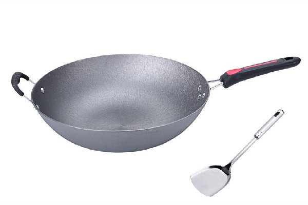 生鐵鍋開鍋的正確方法 生鐵鍋為什么要開鍋 生鐵鍋開鍋的正確方法 生鐵鍋為什么要開鍋