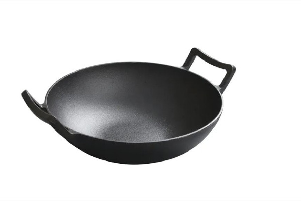 生鐵鍋可以用多久 生鐵鍋怎么辨別 生鐵鍋可以用多久 生鐵鍋怎么辨別