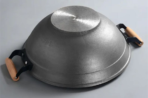 生鐵鍋和熟鐵鍋區(qū)別 生鐵鍋和熟鐵鍋哪個(gè)適合家用 生鐵鍋和熟鐵鍋區(qū)別 生鐵鍋和熟鐵鍋哪個(gè)適合家用